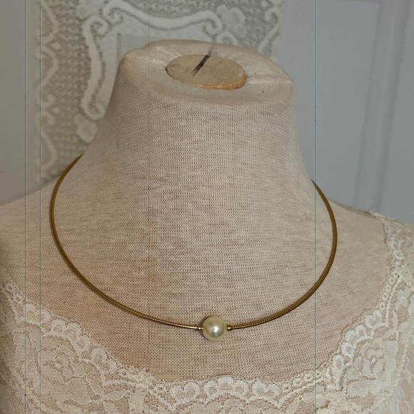 Avon Jewelry - Vintage Choker Necklace by Avon